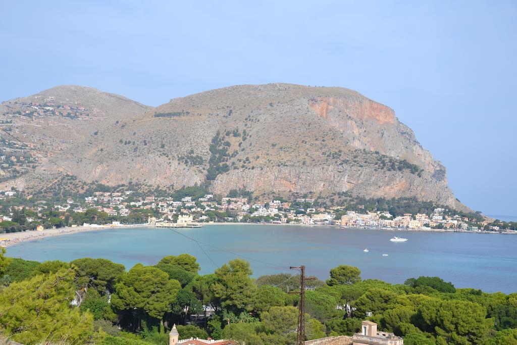 Mondello Holidays Phòng bức ảnh