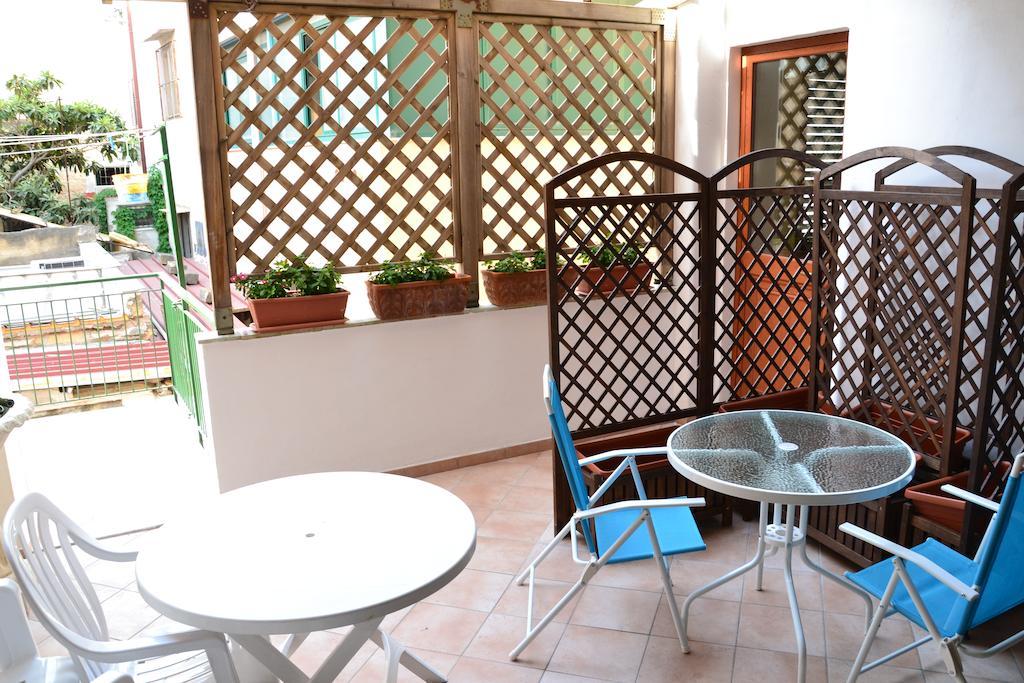 Mondello Holidays Phòng bức ảnh